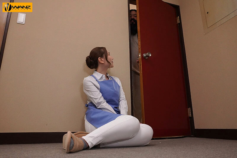 【痴女】 引きこもり自立支援センター 子供部屋おじさんの大量シコティッ...