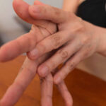 【痴女】 【手フェチ・指フェチ】ノーモザローション手コキ ＜FANZA＞