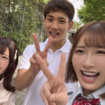 【痴女】 修学旅行中ボクの勃起ビーチクに気づいた陽キャ女子に囲まれ挟まれず～っと乳首をこねこね！くりくり！さすさす！ぎゅいん！同時責め射精され続けた1泊2日 美園和花 沙月恵奈 ＜FANZA＞