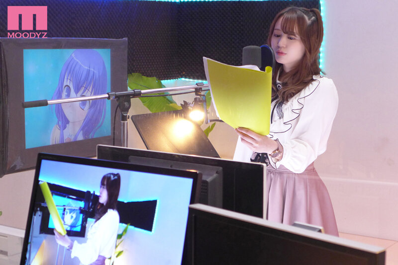 【痴女】 エロゲ声優募集で来た新人が恥ずかしがって超小声なので…アフレ...