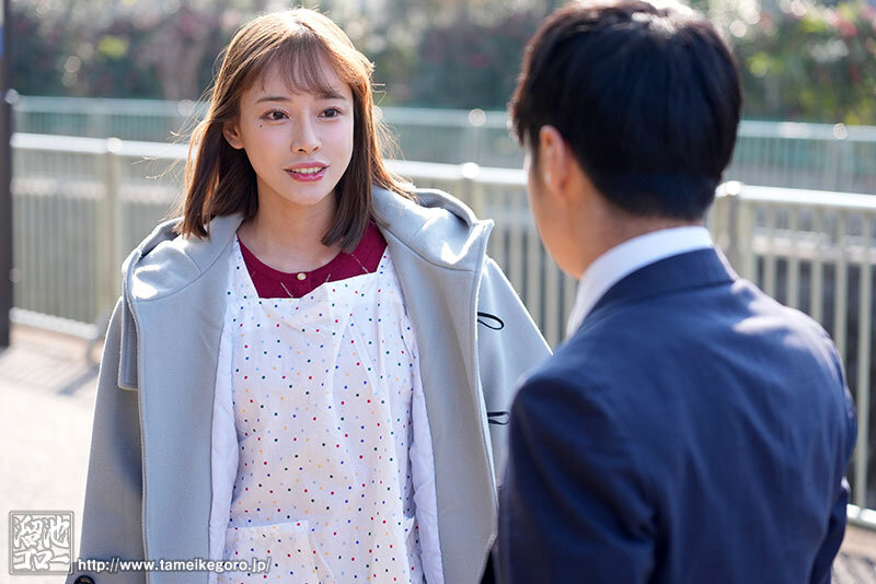 【痴女】 2人目を妊娠した妻が里帰りしている間、長男が通う保育園の先生...