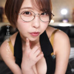 【痴女】 僕を沼らせる地味メガネセフレ巨乳お姉さん ふわ乳プルルンッ！デカ尻ブリリンッ！美肉ボディくねくねッ！一発、二発、三発と…中出ししても止めないドスケベご奉仕続ける宍戸さんとの肉体関係がヤッバイッ 宍戸里帆 ＜FANZA＞