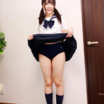 【痴女】 アパートの隣に越してきた女の子にブルマを見せたら興味津々！すると毎日のように僕の部屋に遊びに来てはブルマを穿いて僕を惑わしてくる ＜FANZA＞