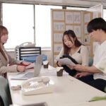 【痴女】 同棲のための物件を見に来たカップルが幸せそうな程彼氏を寝取りたくなっちゃう…おち●ぽ泥棒の不動産レディ miru ＜FANZA＞