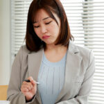 【痴女】 巨乳正義大将軍 巨乳こそ正義 あざとくて男たらしの美人OLさんはGカップで乳首で爆イキ 芦名ほのか ＜FANZA＞