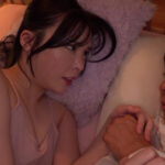 【痴女】 終電逃して後輩 OL の部屋に泊まったらフル勃起ムラムラ状態に！ノーブラ密着添い寝で巨乳ツンツン誘惑され夜通しハメまくった 黒島玲衣 ＜FANZA＞