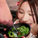 【痴女】 笑顔で喉越し感じたい。汁男優26人だしたて濃厚ザーメン啜り散らす。異常食ザー吸い込み娘 Nia ＜FANZA＞