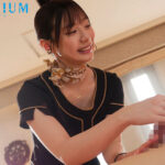 【痴女】 綺麗なお姉さんがチ○ポバカになるまでヌイてくれる種搾りメンズエステ 三好佑香 ＜FANZA＞