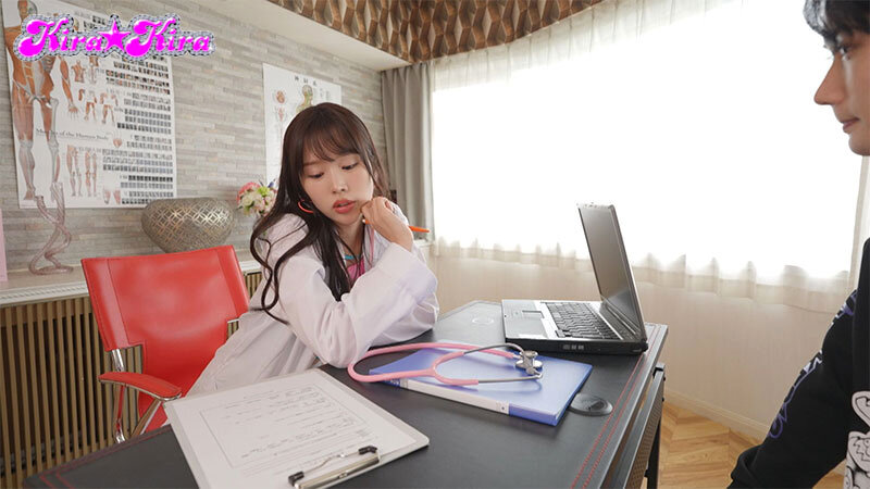 【痴女】 囁き淫語で誘惑してくる馬乗り痴女医のお下品クリニック 新井リ...