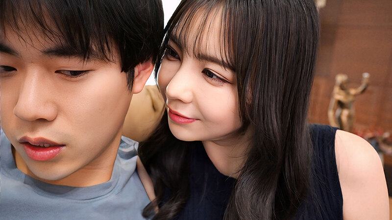 【痴女】 可愛いけどマグロで全然感じない僕の彼女…その母親は全身が性感...