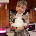 【痴女】 妻と倦怠期中でごぶさたご主人様の爆発寸前チ●ポを狙い喰い！卑猥な乳輪ハミ尻挑発と下品に舐めしゃぶりPtoMで中出し精子搾り取る乳首ビンビン痴女ギャルメイド 春陽モカ ＜FANZA＞