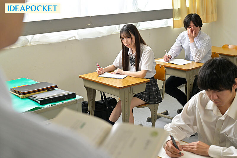 【痴女】 仕事終わり制服リフレを呼んだら自分の教え子が…。 お互い弱み...