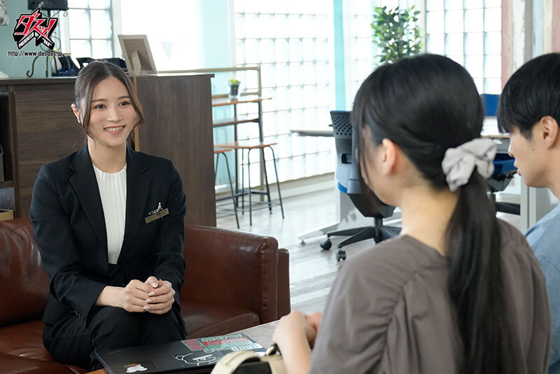 【痴女】 【人生で最も特別な日ーそれは結婚式─】新婦の目を盗んで、何度...