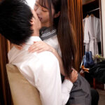 【痴女】 沼らせるステップ誘惑で年上男をグリップするイジワル駆け引きスクール美少女 甘夏唯 ＜FANZA＞