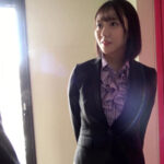 【痴女】 【4K】競泳水着NTR 美脚でスタイル抜群な美女のハイレグ姿にフル勃起 結婚しているにも関わらず濃厚SEXで何度もイカされちゃいました 梓まりの ＜FANZA＞