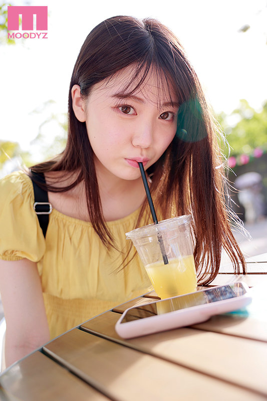 【痴女】 初めてのお泊りデート 手を繋いで、キスして、笑って、その後、...